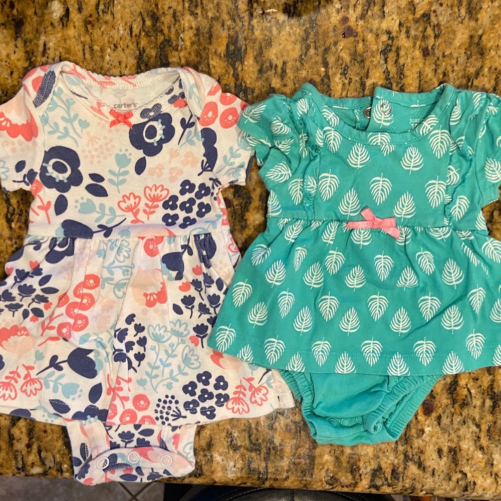 Carter’s Newborn Baby Girl Dresses Lot EUC